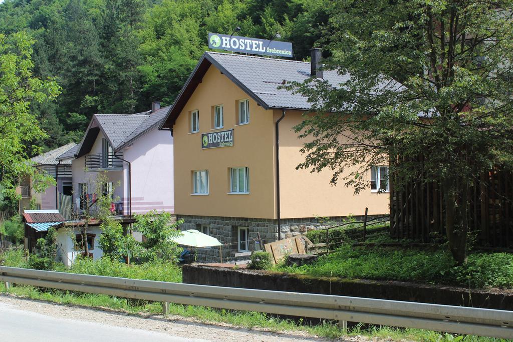 Hostel Srebrenica Buitenkant foto